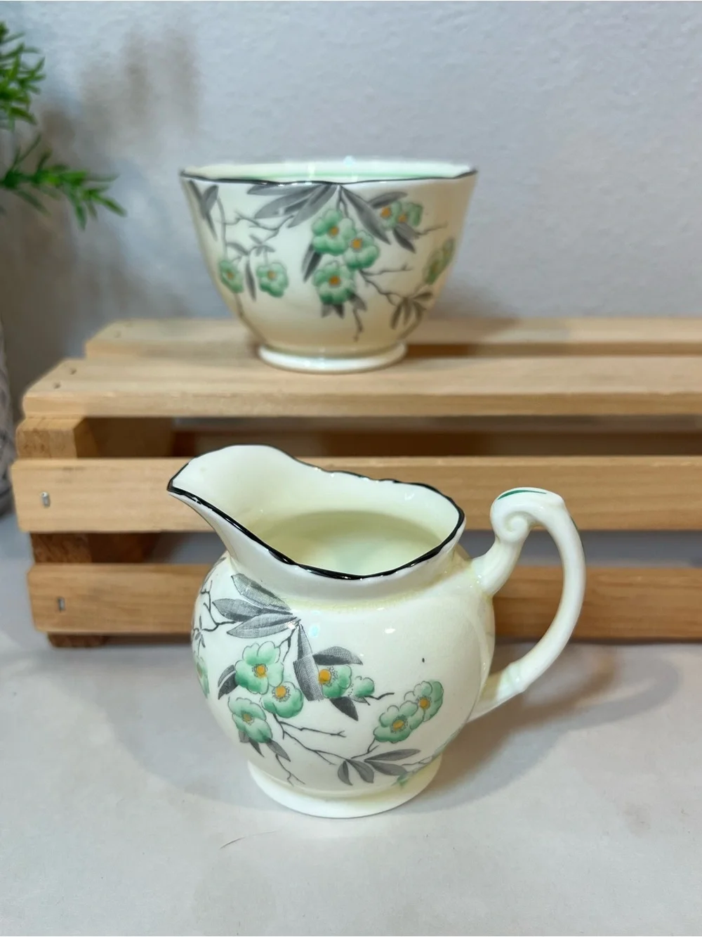 Foley China elegant cream